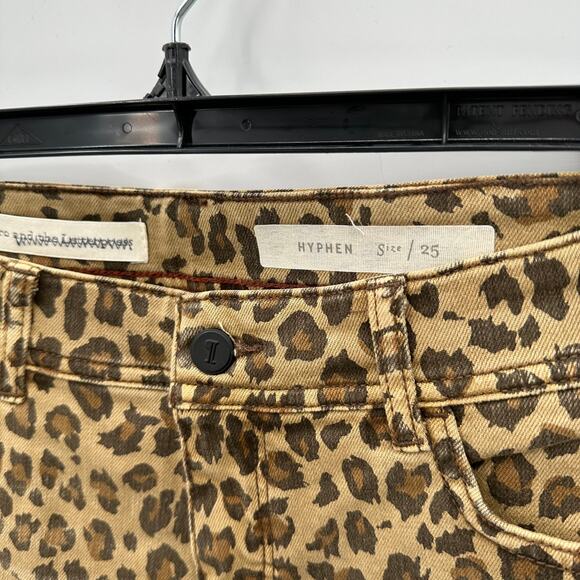 Anthropologie NWT Pilcro Leopard Cuffed Hyphen Shorts // 25 - Picture 4 of 10